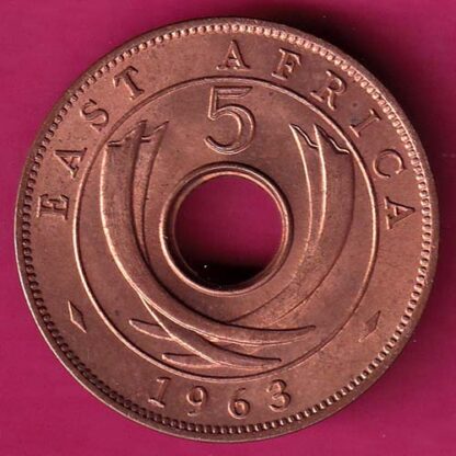 EAST AFRICA 1963 UNC  THE SECOND QUEEN ELIZABETH   FIVE CENTS :- FA6702 - Image 2