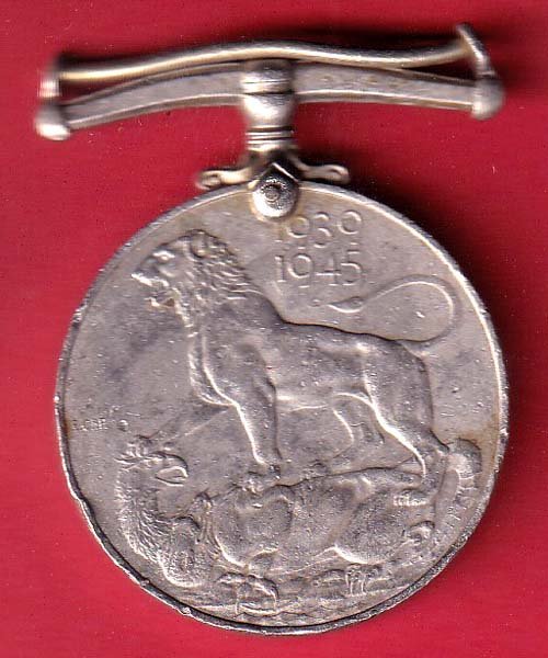 medal : 1945 – GEORGEIVS VI REGINA WORLD WAR II BRITISH INDIA NICKLE RARE MEDAL COIN – FC9046 - Image 2