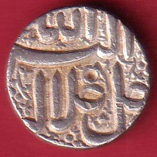 MUGHALS AKBAR AHMEDABAD MINT ONE RUPEE SILVER COIN - FC9168