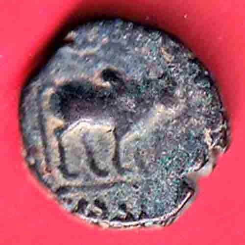 ANCIENT INDIA KUSHAN KING DYNASTY BEAUTIFUL SCARE COPPER COIN- FF159